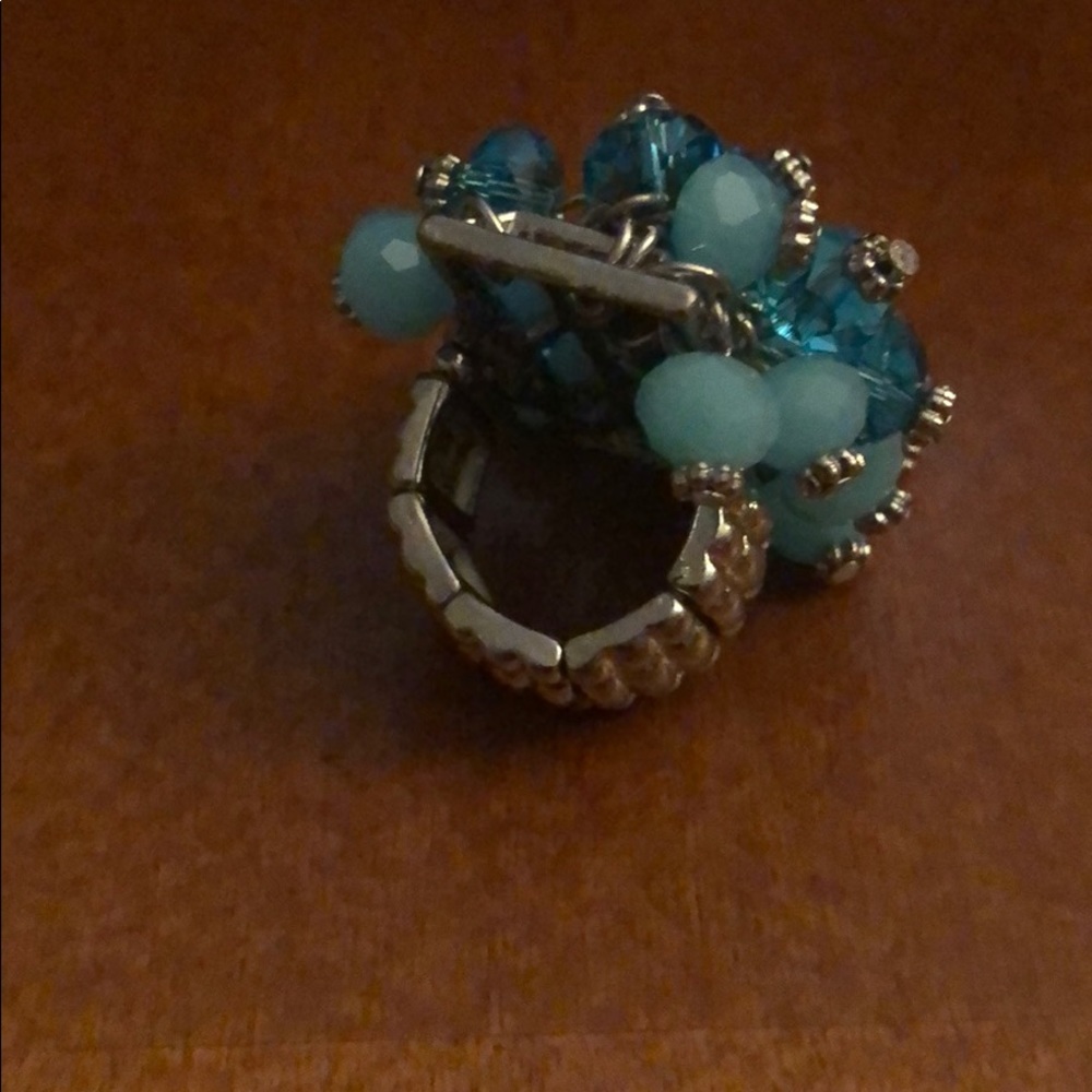 Ring - Picture 3 of 3